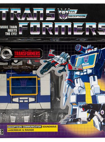 "Hasbro Transformers Decepticon SOUNDWAVE LASERBEAK & RAVAGE 40th Anniversary Set featuring detailed figures and special edition packaging."