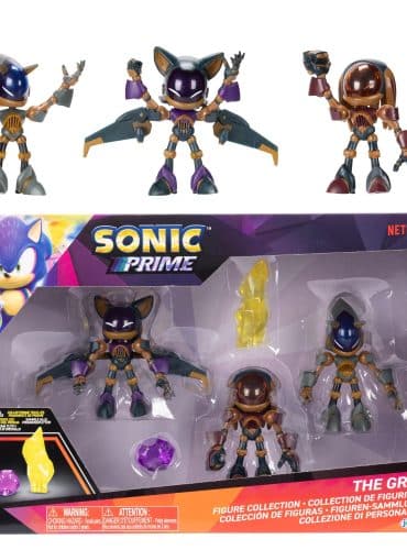 "Sonic Prime Grim Sonic, Knuckles & Rouge Troopers 2.5in Figure 3-Pack with Shards collectible set."