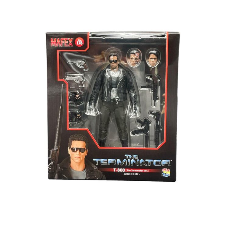 "Medicom MAFEX No. 176 The Terminator T-800 6" action figure with interchangeable heads and accessories."