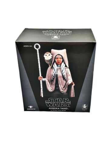 "1:6 scale Gentle Giant Star Wars Rebels Ahsoka Tano mini-bust in tan robe with Convor, limited to 3000 pieces."